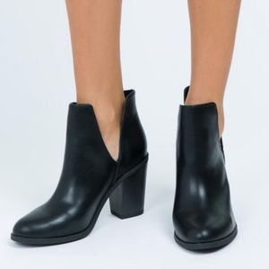 NWOT Princess Polly Lipstik Black Heeled Booties